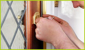 Expert Locksmith Services Kansas City, MO 816-826-3122 Expert Locksmith Services Kansas City, MO 816-826-3122